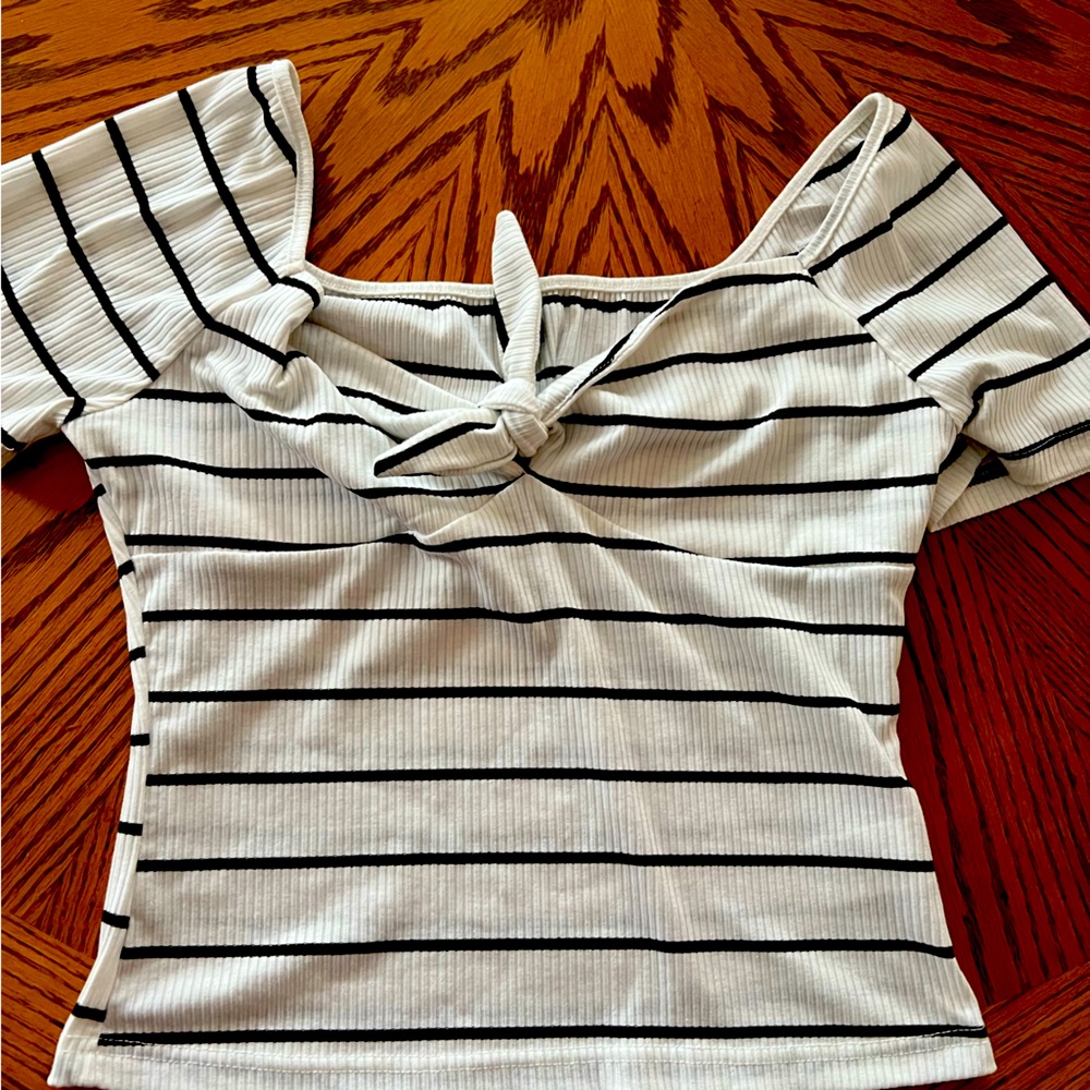 White and black blouse Tie front